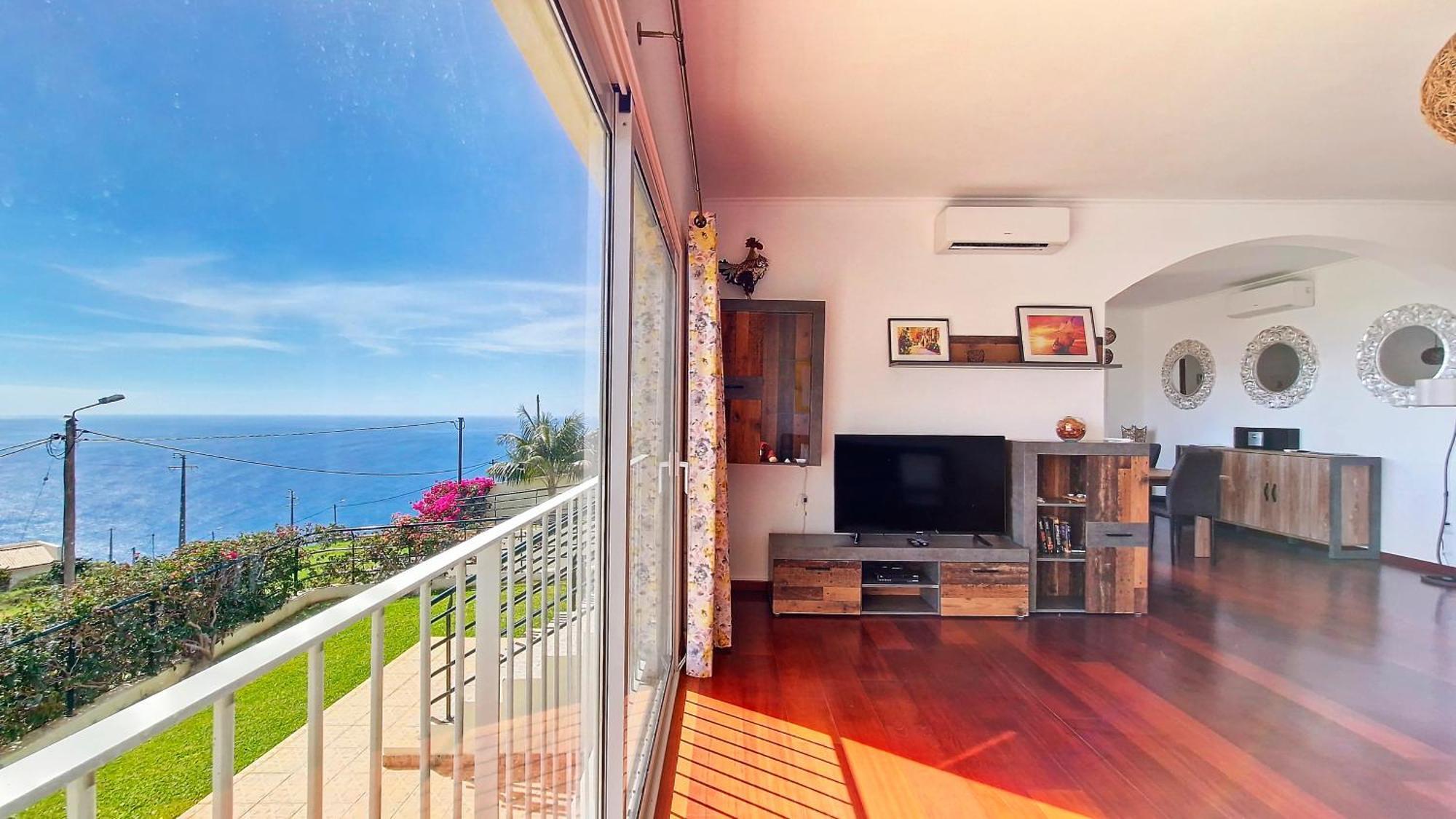 Casa Eleanor By Lovelystay Calheta  Eksteriør billede