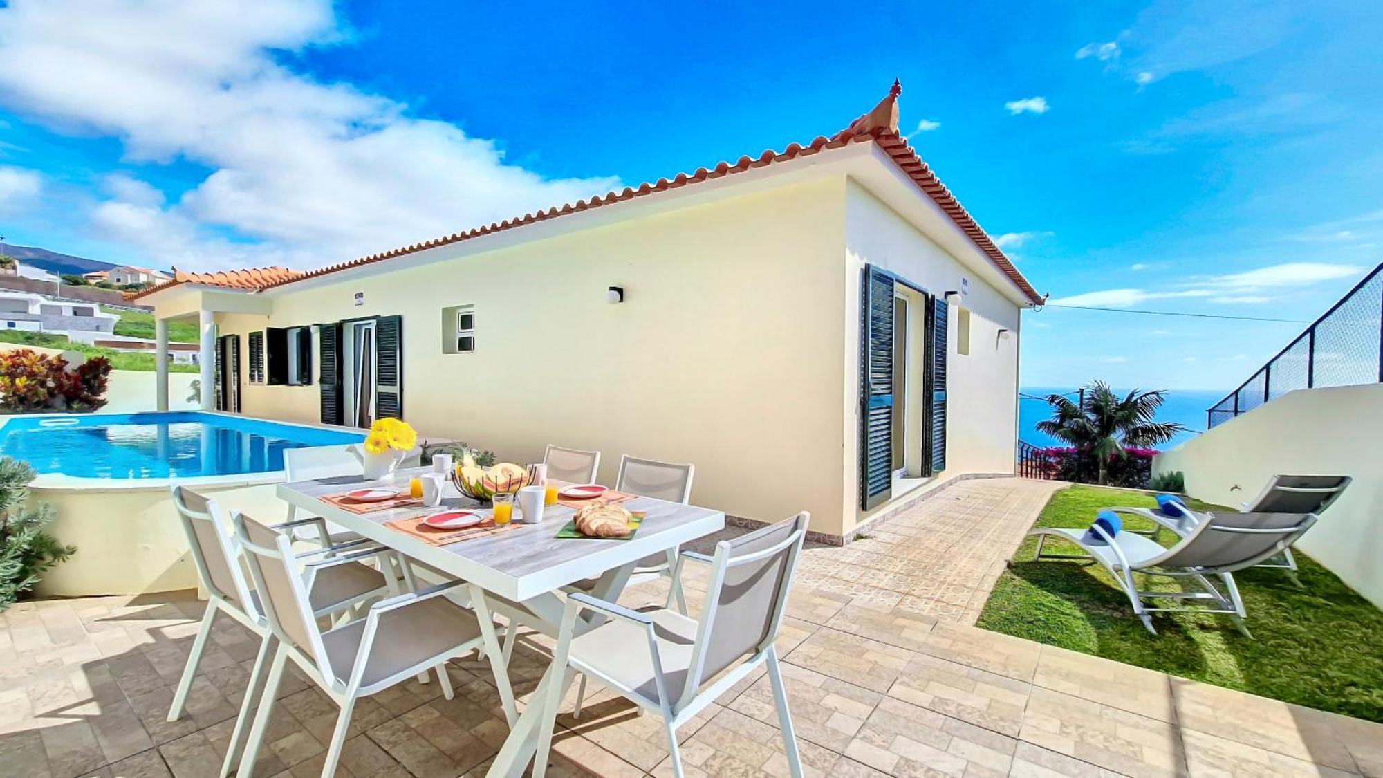 Casa Eleanor By Lovelystay Calheta  Eksteriør billede